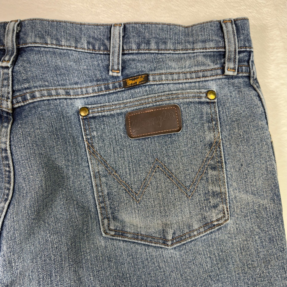 Wrangler Jeans Mens Blue Denim Western Cowboy Straight Leg Size 34x31 - Picture 3 of 8